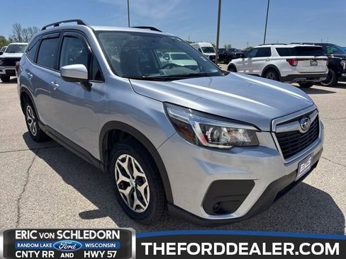 Used 2020 Subaru Forester Premium w/ Popular Package #1 AWD/4WD image 1