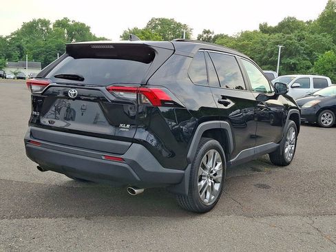 Certified 2023 Toyota RAV4 XLE Premium AWD/4WD image 26