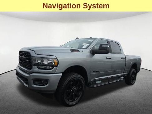 Used 2024 RAM 2500 Big Horn w/ Night Edition AWD/4WD image 4