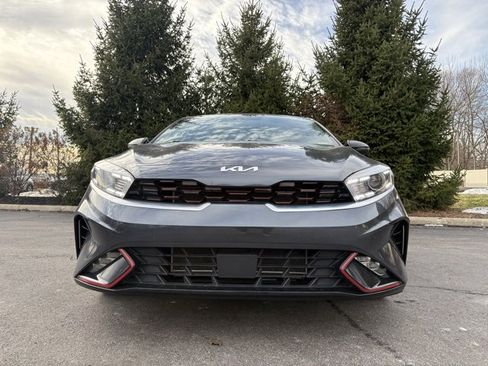 Used 2022 Kia Forte GT-Line w/ GT-Line Premium Package image 11