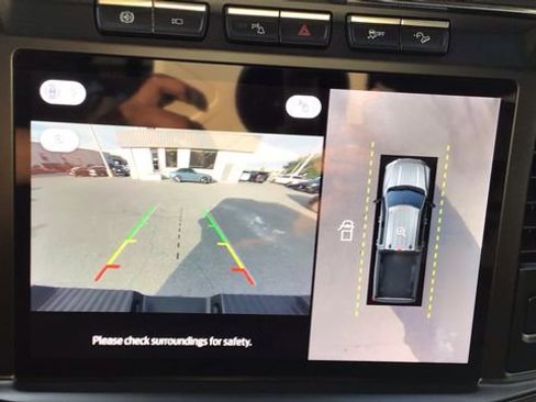 Used 2023 Ford F250 Lariat w/ Lariat Ultimate Package image 23