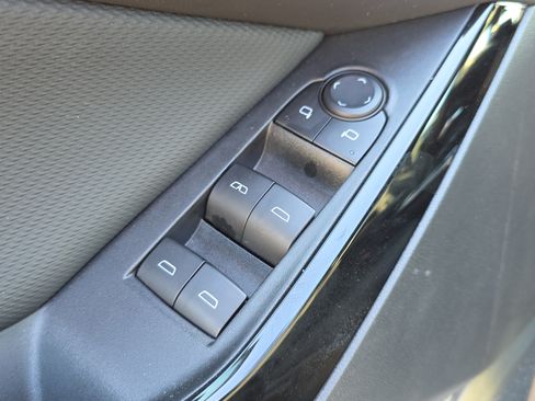 Used 2025 Chevrolet Equinox LT AWD/4WD image 22