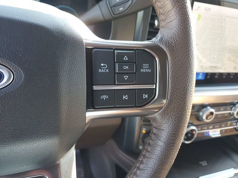 Used 2024 Ford F350 King Ranch w/ Chrome Package image 27