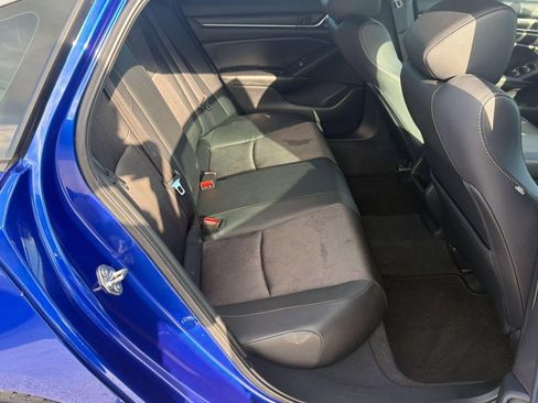 Used 2020 Honda Accord Sport image 28