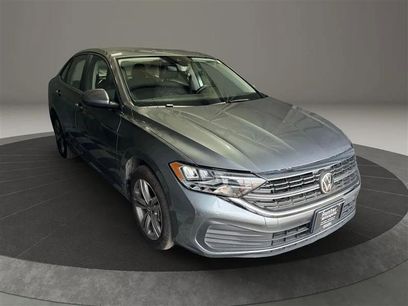Used 2024 Volkswagen Jetta SE