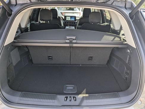 New 2025 Lincoln Aviator 2WD w/ Equipment Group 101A image 14