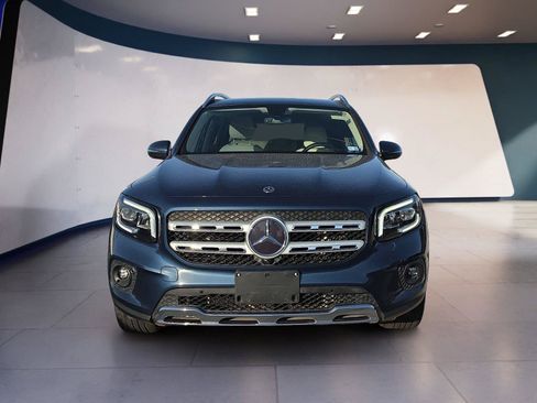 Used 2022 Mercedes-Benz GLB 250 4MATIC image 8