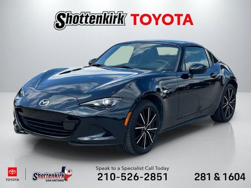 Used 2025 MAZDA MX-5 Miata RF Grand Touring RWD image 1