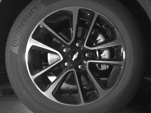Used 2025 Chevrolet TrailBlazer LT FWD image 13