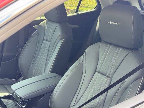 New 2025 Buick Envision Avenir image 15