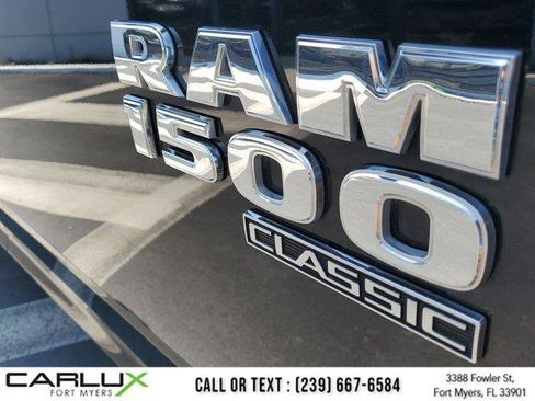 Used 2022 RAM 1500 Classic SLT image 8