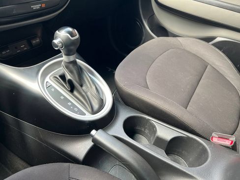 Used 2018 Kia Soul w/ Convenience Package FWD image 21