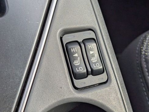 Used 2024 Subaru Crosstrek 2.0i Premium image 19