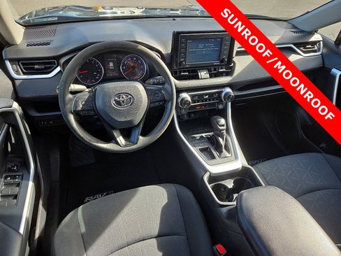 Used 2020 Toyota RAV4 XLE image 11