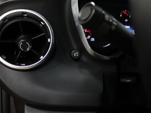 Used 2023 Chevrolet Camaro LT RWD image 10