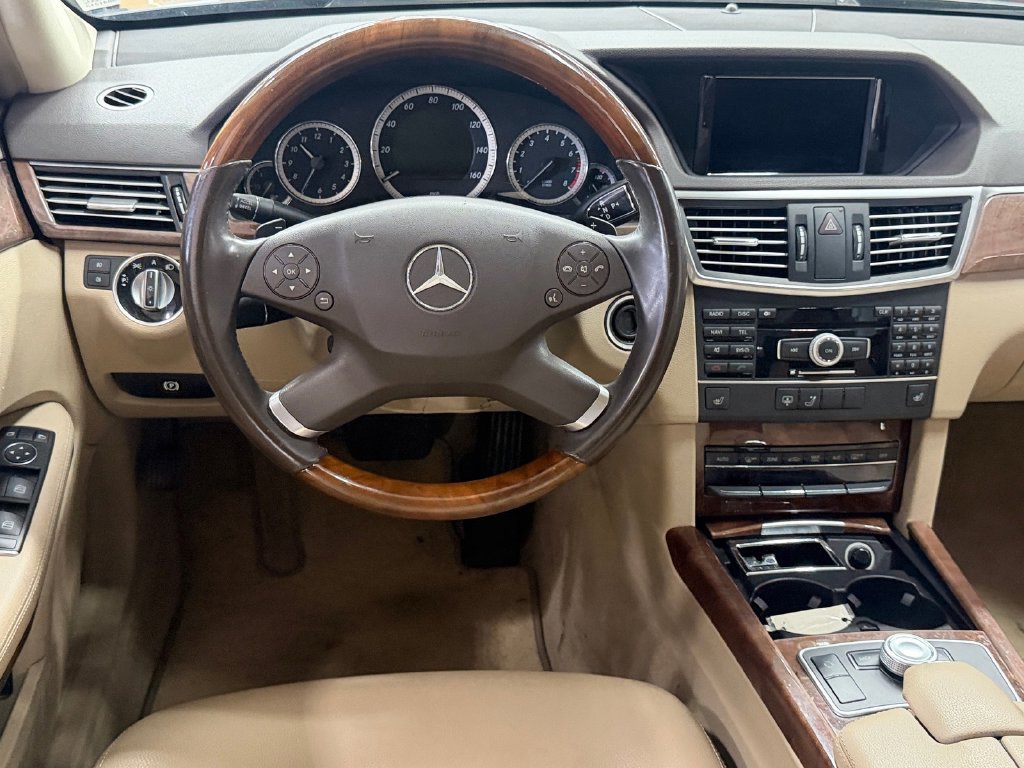 Used 2011 Mercedes-Benz E 350 Sedan image 10
