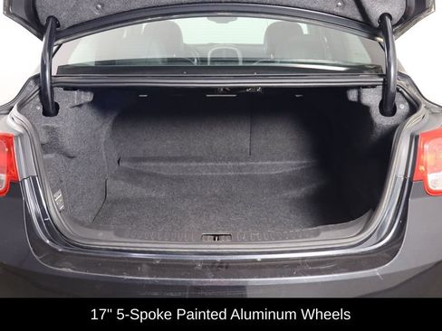 Used 2015 Chevrolet Malibu LT w/ Power Convenience Package FWD image 17