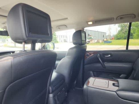 Used 2018 Nissan Armada Platinum w/ Captain Seat Package AWD/4WD image 30