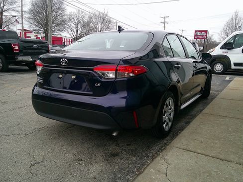 Used 2024 Toyota Corolla LE image 5