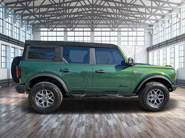 Used 2024 Ford Bronco Badlands AWD/4WD image 33
