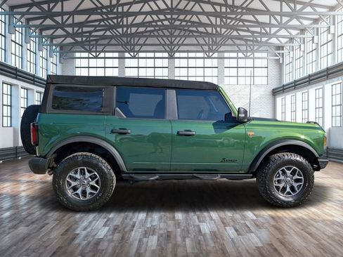 Used 2024 Ford Bronco Badlands AWD/4WD image 33