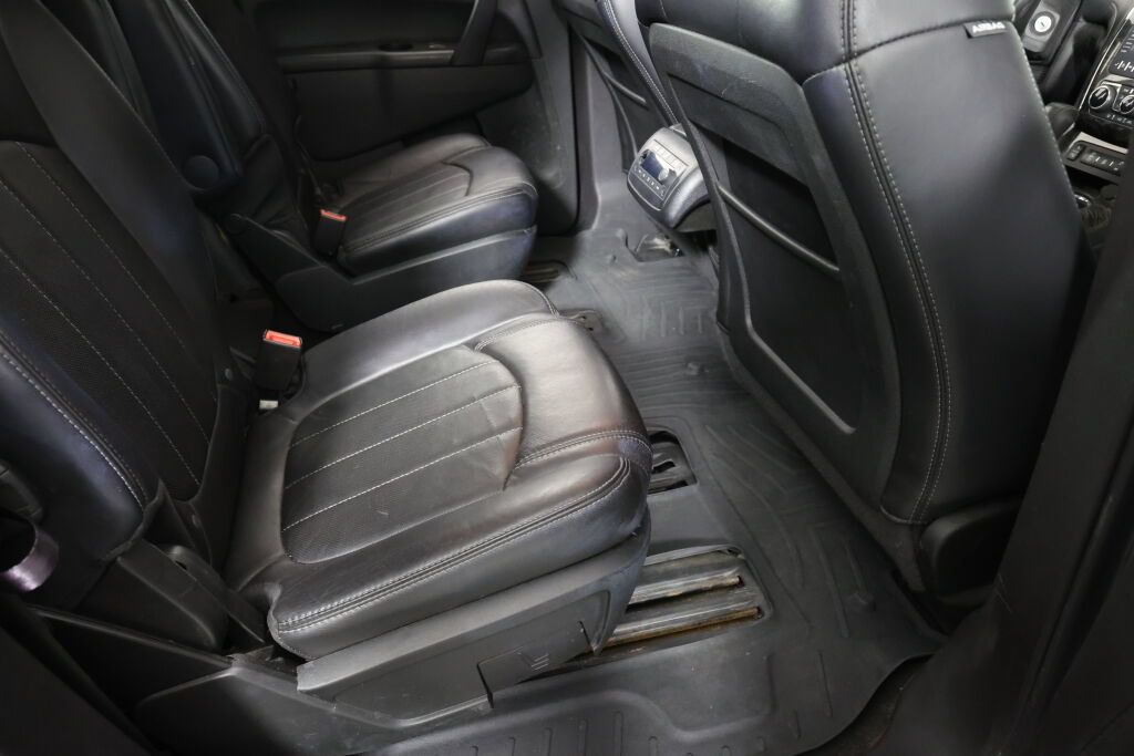 Used 2014 Buick Enclave Leather AWD/4WD image 23