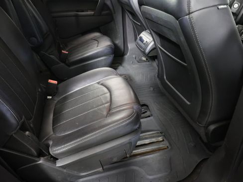 Used 2014 Buick Enclave Leather image 23