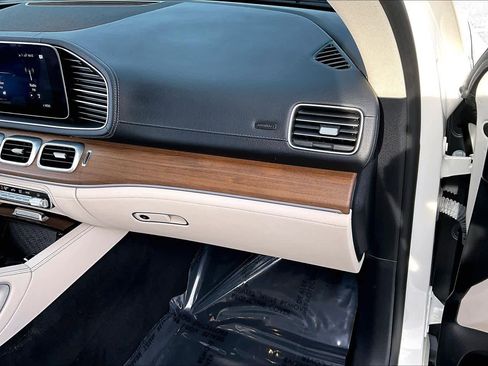 Used 2022 Mercedes-Benz GLE 350 4MATIC image 18