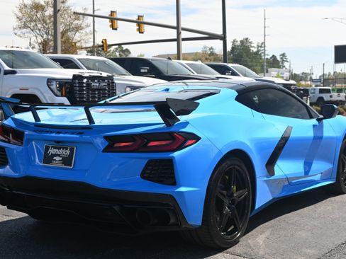 Used 2021 Chevrolet Corvette Stingray Preferred Cpe w/ Z51 Performance Package image 14