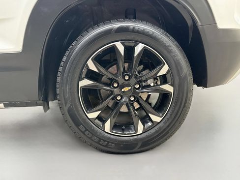 Used 2022 Chevrolet TrailBlazer LT w/ Convenience Package AWD/4WD image 33