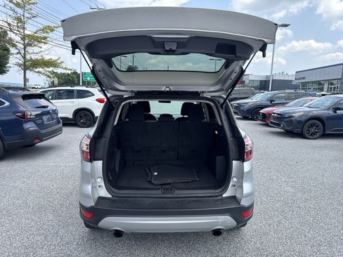 Used 2017 Ford Escape SE AWD/4WD image 30