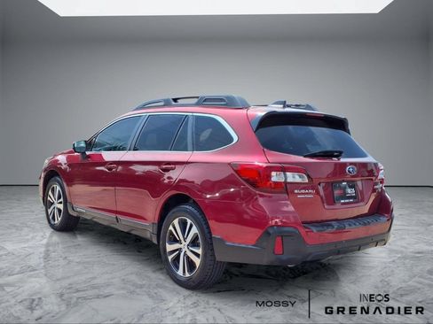 Used 2019 Subaru Outback 2.5i Limited AWD/4WD image 2