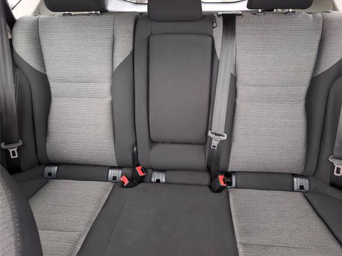 Used 2023 Nissan Rogue SV FWD image 30