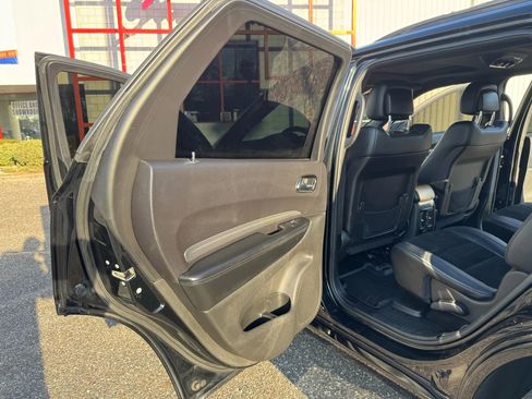 Used 2018 Dodge Durango GT w/ Premium Group image 12