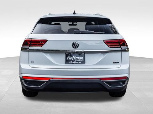 Used 2022 Volkswagen Atlas Cross Sport SE AWD/4WD image 8