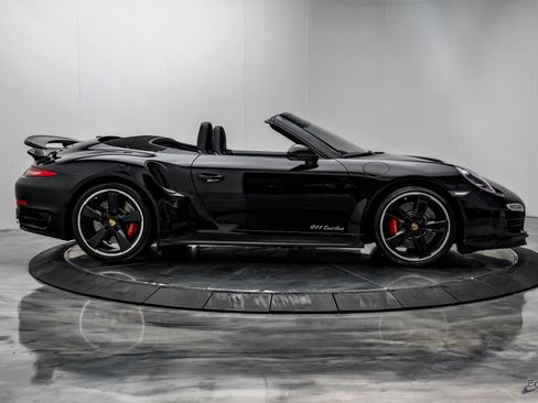 Used 2015 Porsche 911 Turbo image 23