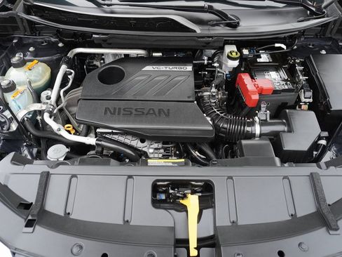 Used 2022 Nissan Rogue SV image 22