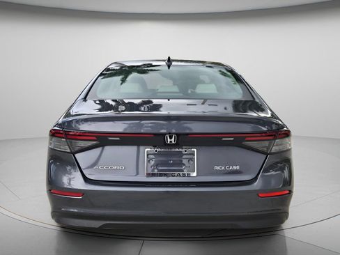 Certified 2023 Honda Accord EX image 6