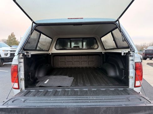 Used 2017 RAM 1500 Big Horn image 26