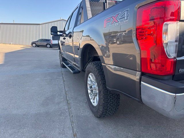 Used 2020 Ford F250 XL w/ STX Appearance Package AWD/4WD image 13
