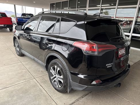 Used 2017 Toyota RAV4 LE w/ All Weather Liner Package AWD/4WD image 6