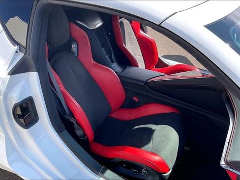 Used 2022 Chevrolet Corvette Stingray Premium Cpe w/ Z51 Performance Package image 7