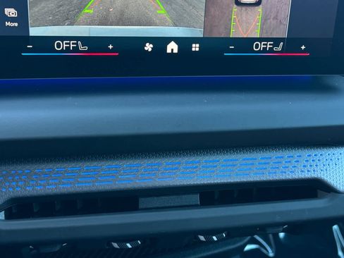 Used 2025 BMW M235i xDrive w/ Premium Package image 21