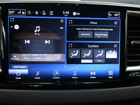 Used 2023 Chrysler Pacifica Touring-L FWD image 22