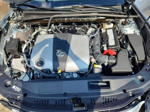 Used 2025 Lexus ES 350 w/ Premium Package FWD image 9