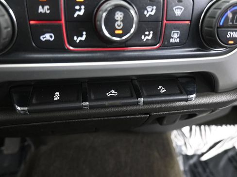 Used 2016 GMC Sierra 1500 SLE w/ SLE Value Package AWD/4WD image 28