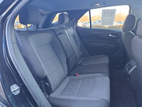 Used 2022 Chevrolet Equinox LT image 35