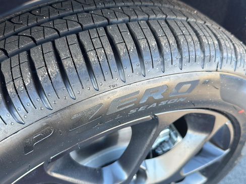 New 2026 Chrysler Pacifica Select image 13