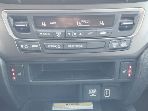 Certified 2023 Honda Passport EX-L image 19