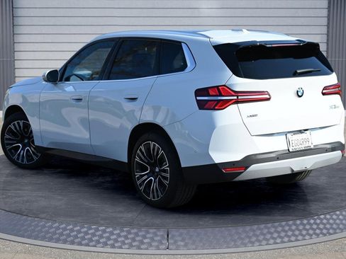 Used 2025 BMW X3 xDrive30i w/ Convenience Package image 4